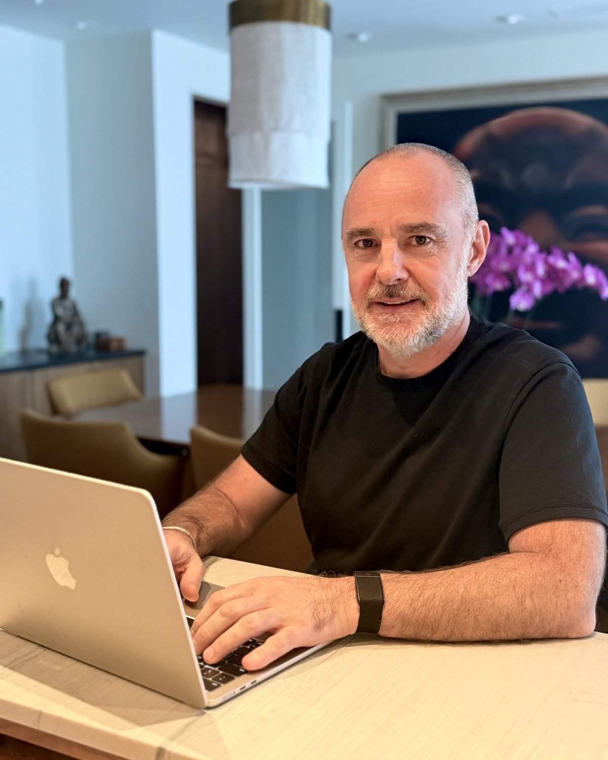 Stephane Bombet press photo, hospitality operator and LA'telier Managing Partner